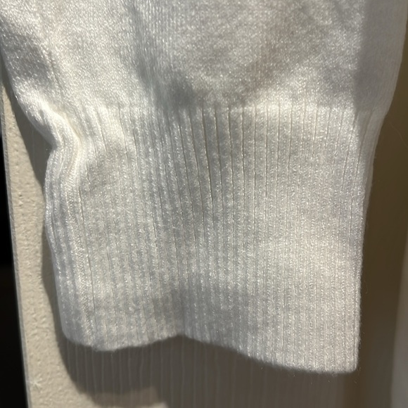 Comfy as can be sweater - Off White - Picture 4 of 9